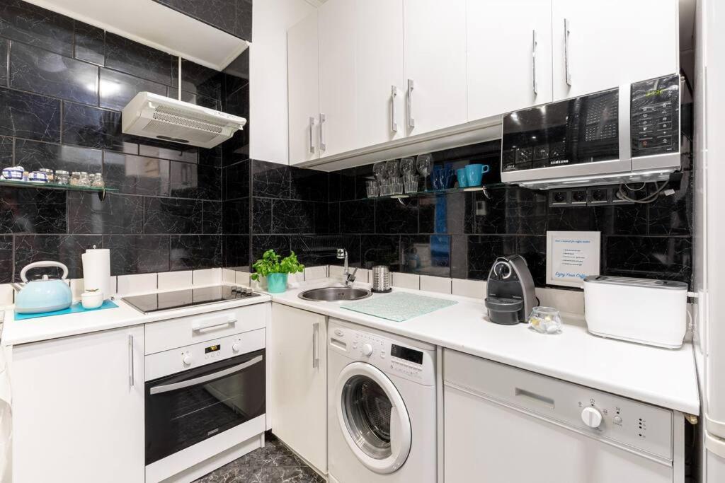 Stylish Central Budapest Apartment Exteriör bild